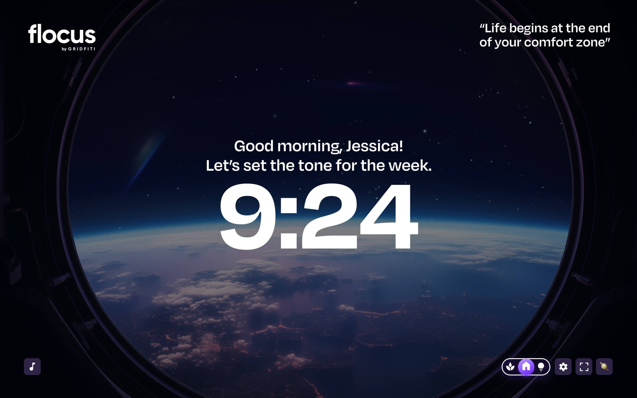 Flocus Dashboard Home Mode. A clock with greeting and quote